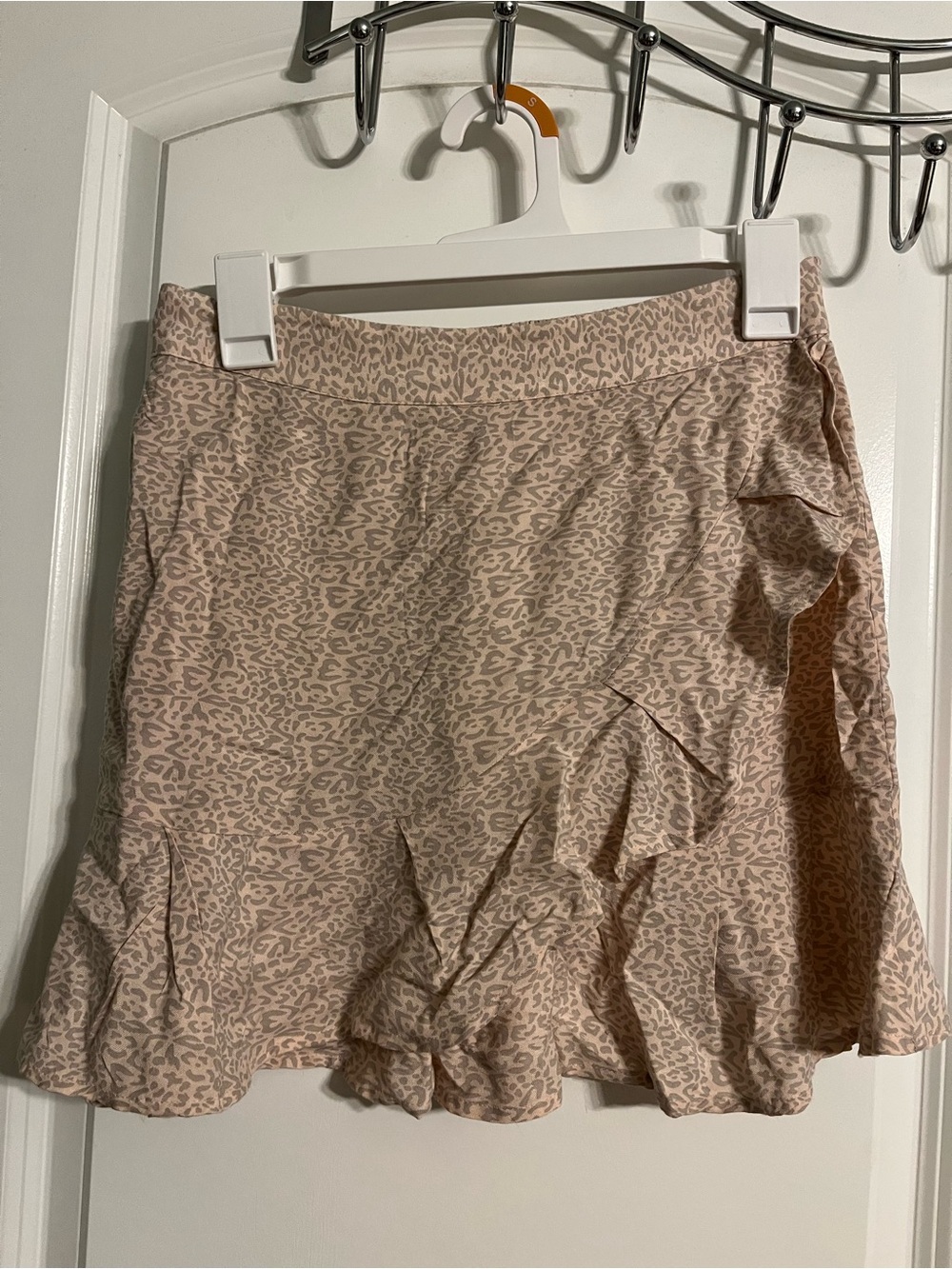 Women's Leopard Ruffle Skirt in Blush Pink